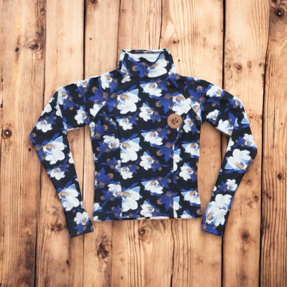 Women’s Floral Long-Sleeve One-Piece Swimsuit in Navy and White